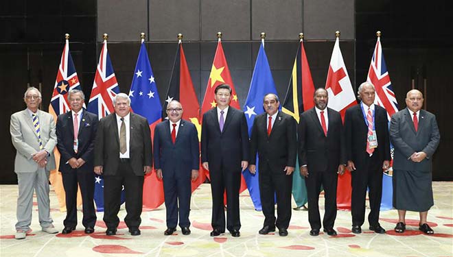 Xi Jinping hält ein gemeinsames Treffen mit Führungen mehrerer pazifischer Inselstaaten ab
