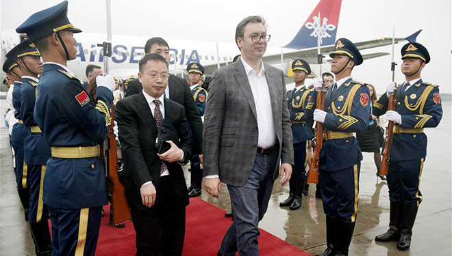 Serbischer Präsident trifft in Beijing ein