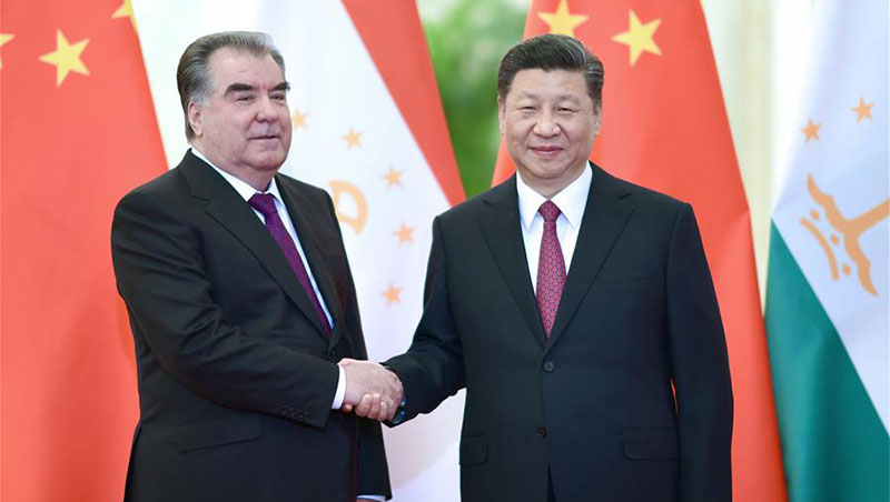 Xi Jinping trifft tadschikischen Präsidenten