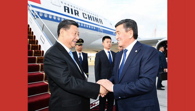 Chinesischer Staatspräsident trifft in Kirgisistan zum Staatsbesuch, SOZ-Gipfeltreffen ein