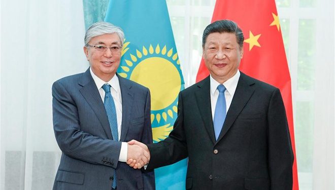 Xi Jinping trifft kasachischen Präsidenten Kassym-Jomart Tokayev