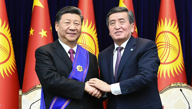 Xi wird oberster "Manas"-Oden verliehen