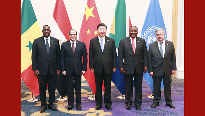 Xi sitzt chinesisch-afrikanischem Führungstreffen in Osaka vor