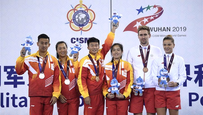 Wu Di und Ye Qiuyu aus China gewinnen Doppelfinale des Tennis bei 7. Militärweltspielen