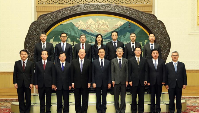 Han Zheng trifft das neue Verwaltungsteam der Regierung der Macau-SAR