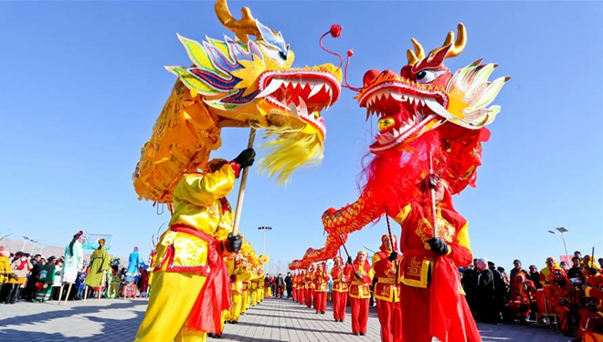 "Shehuo"-Aufführungsteam probt für chinesisches Frühlingsfest in Chinas Gansu