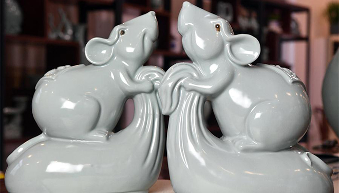Ru-Porzellane zum Thema "das Jahr der Ratte" im Kreis Baofeng von Henan hergestellt