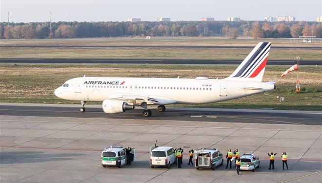 Flughafen Berlin-Tegel stellt Betrieb ein