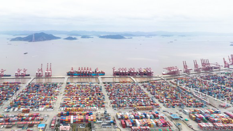 Chinas Großhäfen melden wachsenden Containerumschlag