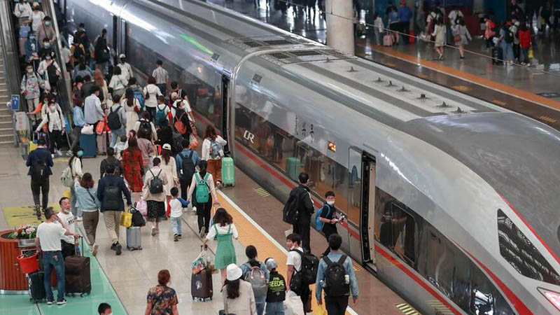Chinas Bahnverkehr über Maifeiertage erreicht Passagieraufkommen von 117 Millionen