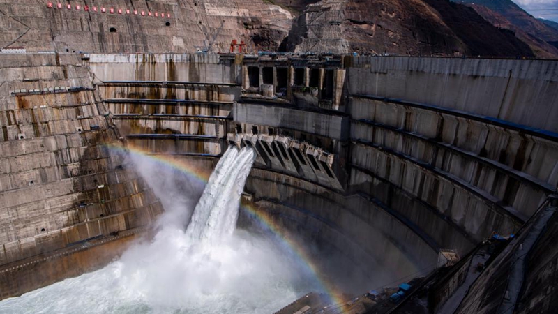 Wasserkraftwerk Baihetan in Südwestchina befindet sich im Bau