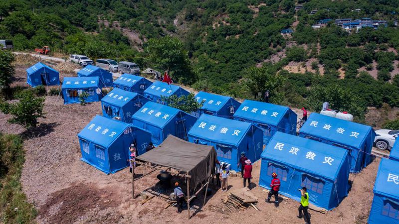 Hilfsarbeiten nach Erdbeben in Yunnan im Gang